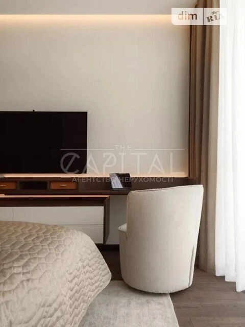 Sale of 2-room apartment 90 sq. m. on Andriy Verkhoglyada St. 1-20A