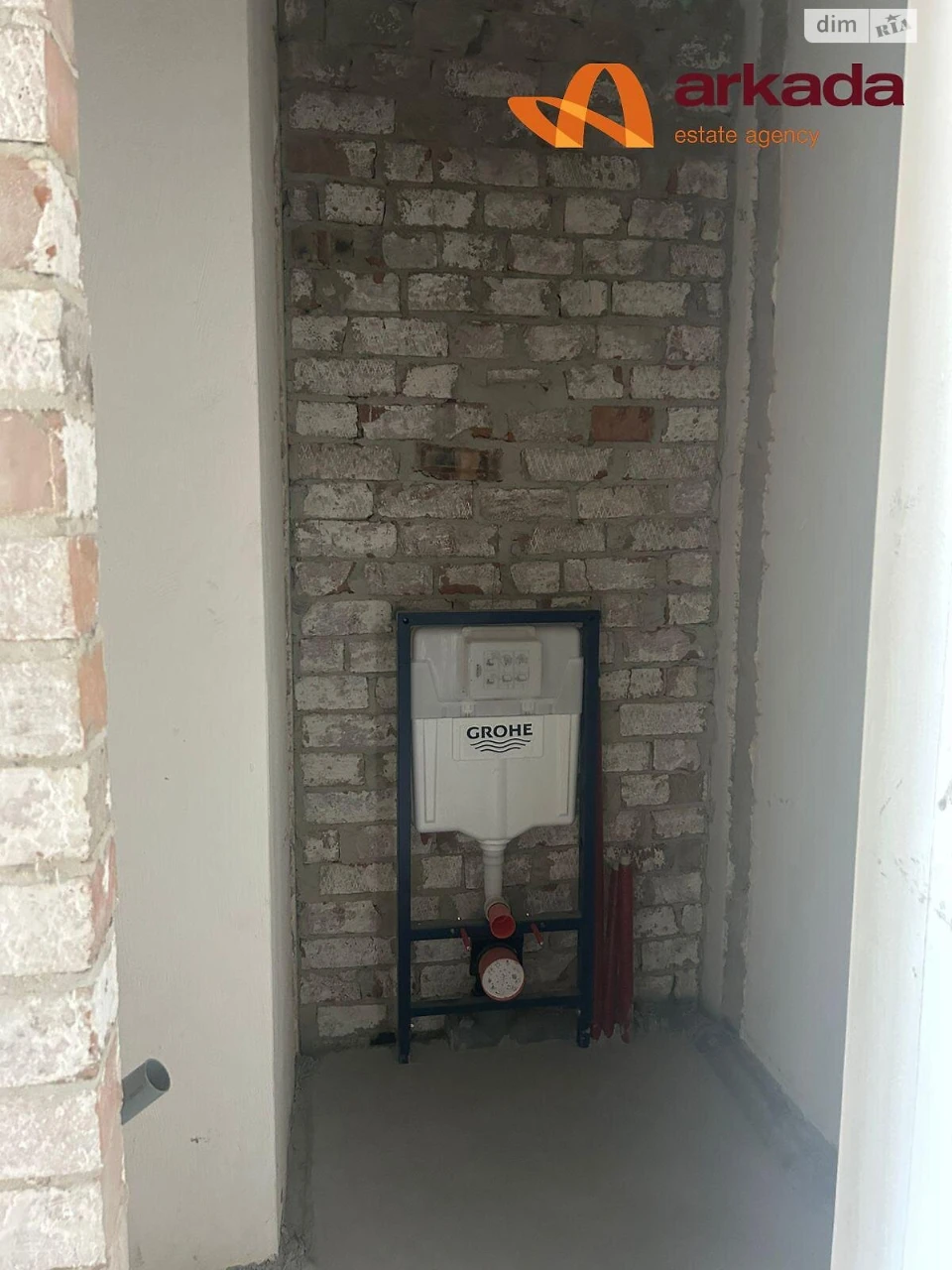 Продаж Квартира Набережна