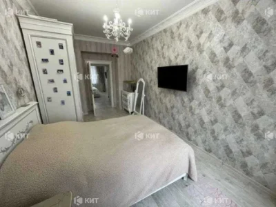 4 rooms, 90 sq m, Center (Uprising, Defenders of Ukraine, Somovskaya Street)