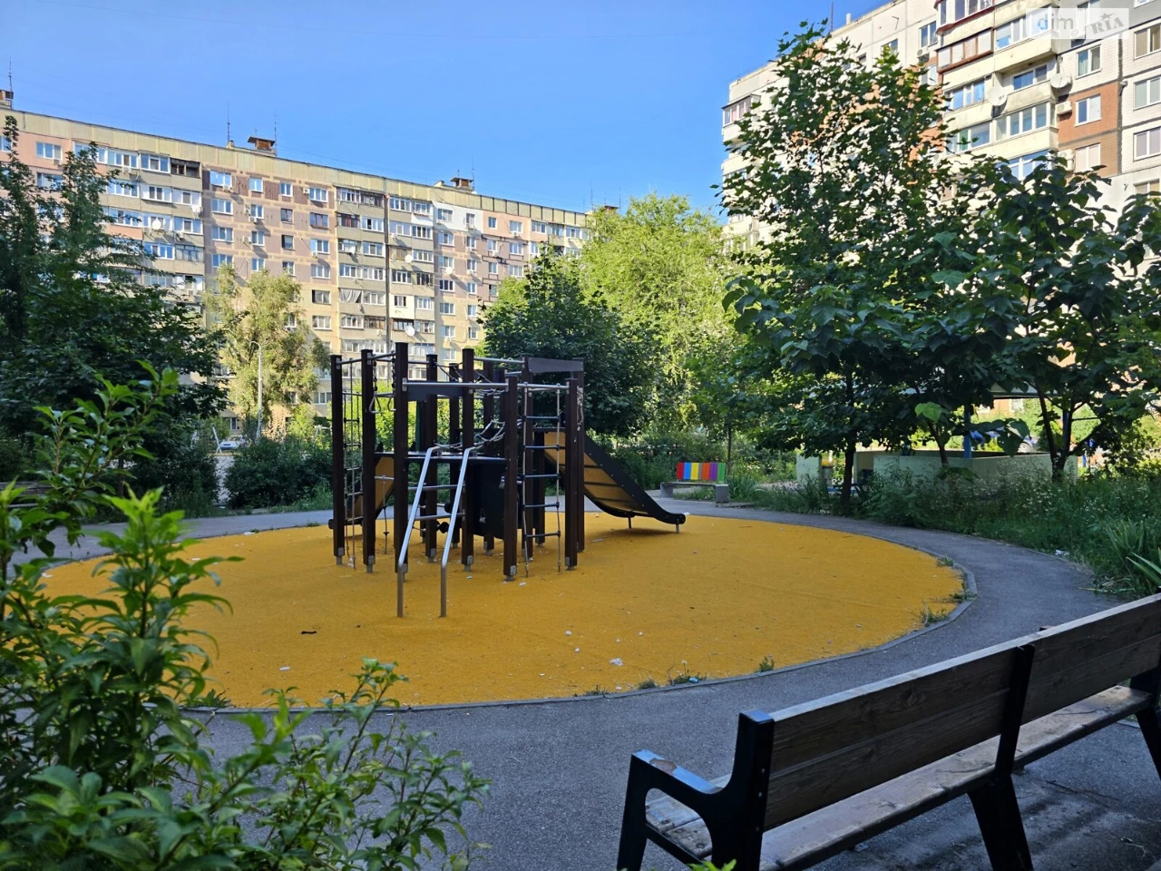 Apartment for sale Chervonyi Kamin