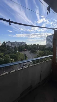 Двухкомнатная квартира в районе площади Деревянко, высотка
