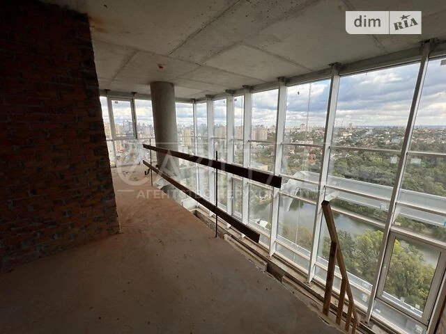 For sale 4-room apartment 137 sq. m. on Vasylivska Street 1 • ID 3468