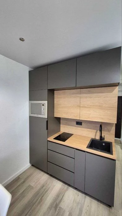 Selling a perfect 1-bedroom apartment in the Manufaktura residential complex, Center!