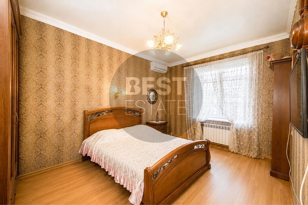 For sale, 2-room apartment, Center, Dynamivska St., 2
