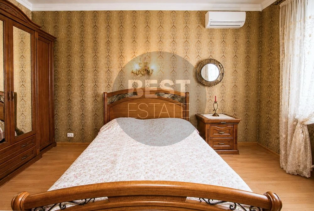 For sale, 2-room apartment, Center, Dynamivska St., 2