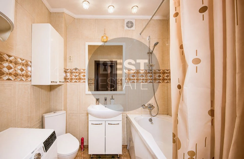 For sale, 2-room apartment, Center, Dynamivska St., 2