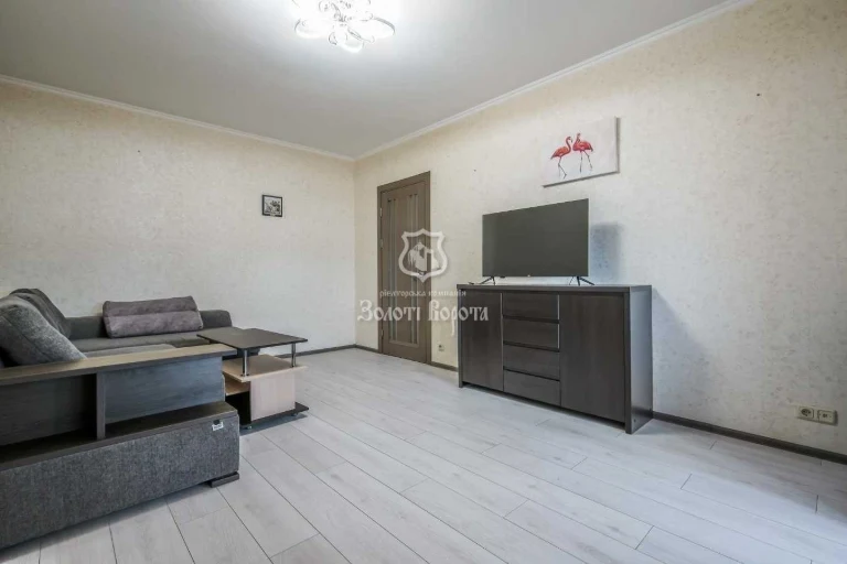 Sale of 1-room apartment 45 m², Revutskogo str., 42A