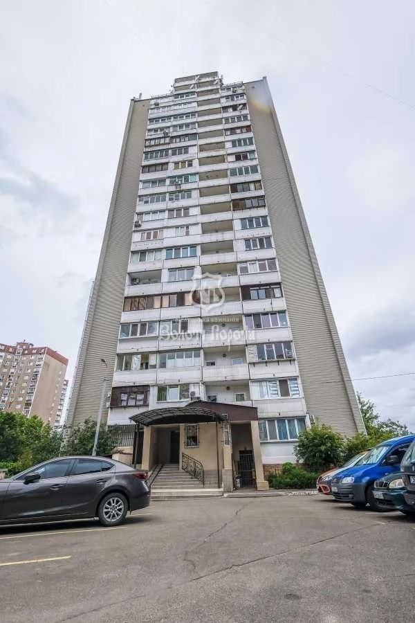 Sale of 1-room apartment 45 m², Revutskogo str., 42A