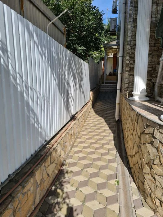 House Zeleny Mys for sale