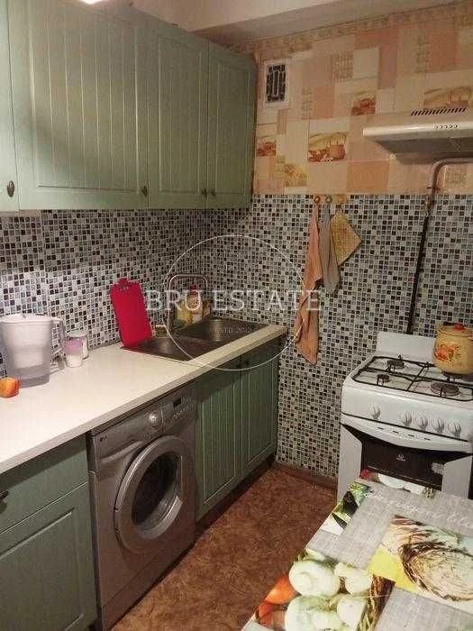 I will sell 2 rooms of Alisher Navoi, 67 Voskresenka