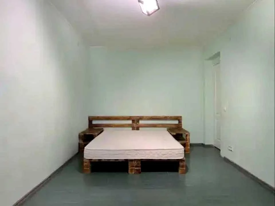 Apartment. Dnipro, Kryvorizka St.