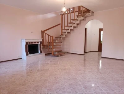 From the Master. 3rd floor for sale. house on the 7th floor B. Fontana