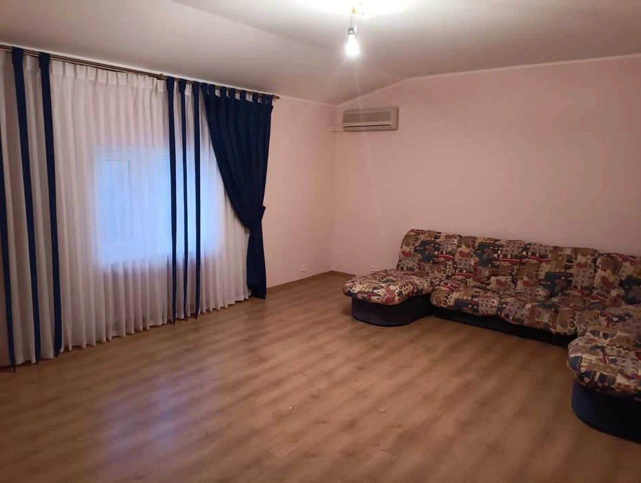 From the Master. 3rd floor for sale. house on the 7th floor B. Fontana