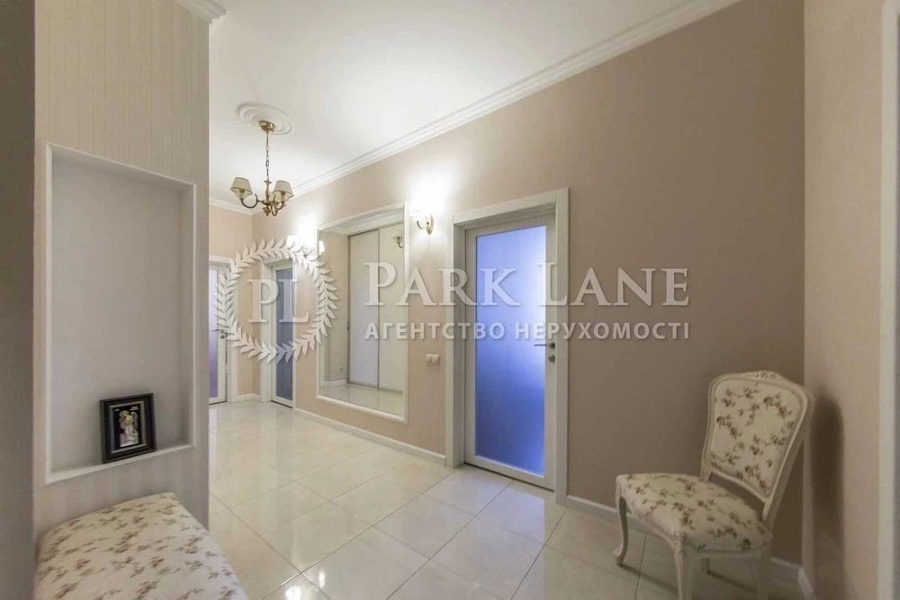 Urgent! Specified 3-room apartment 91m2 in the Panorama residential complex on Pechersk