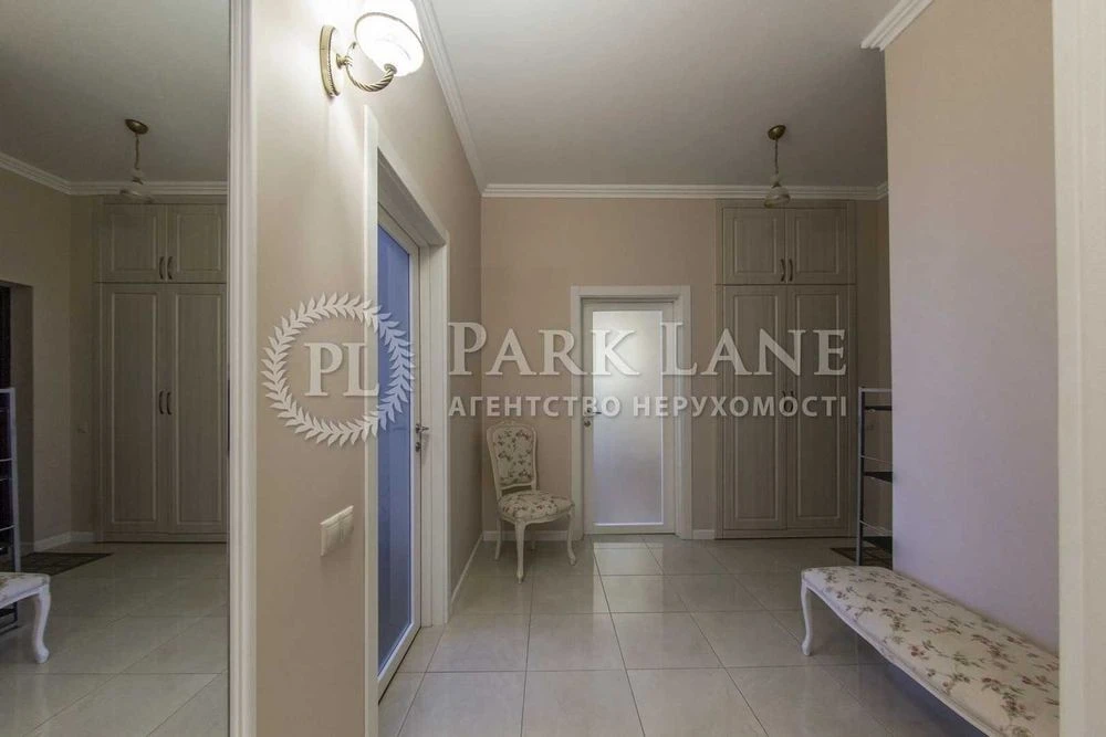 Urgent! Specified 3-room apartment 91m2 in the Panorama residential complex on Pechersk