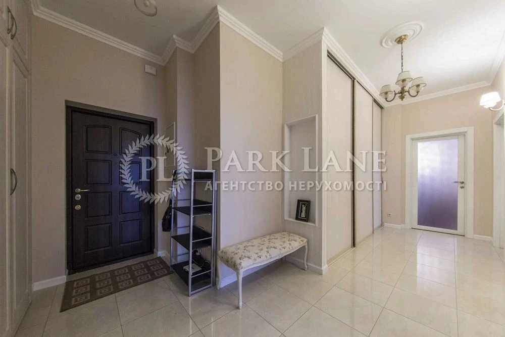 Urgent! Specified 3-room apartment 91m2 in the Panorama residential complex on Pechersk