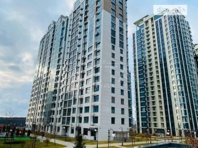 Sale of 3-room apartment 100 sq. m. on Andriy Verkhoglyada St. 19B •