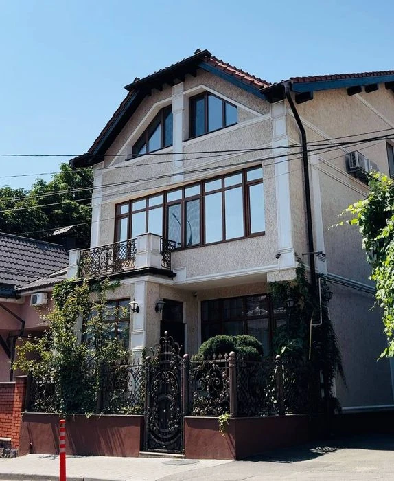 Продам дом в центре города Винницы