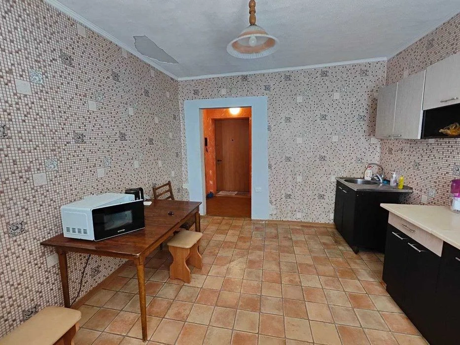ПРОДАМ 1-но кімнатну квартиру по вул.Петра Сагайдачного, Бор