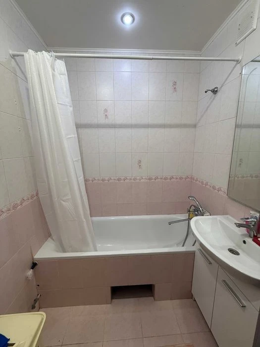 Продам 3к квартиру на Победе 6, жилое состояние, сертификат,