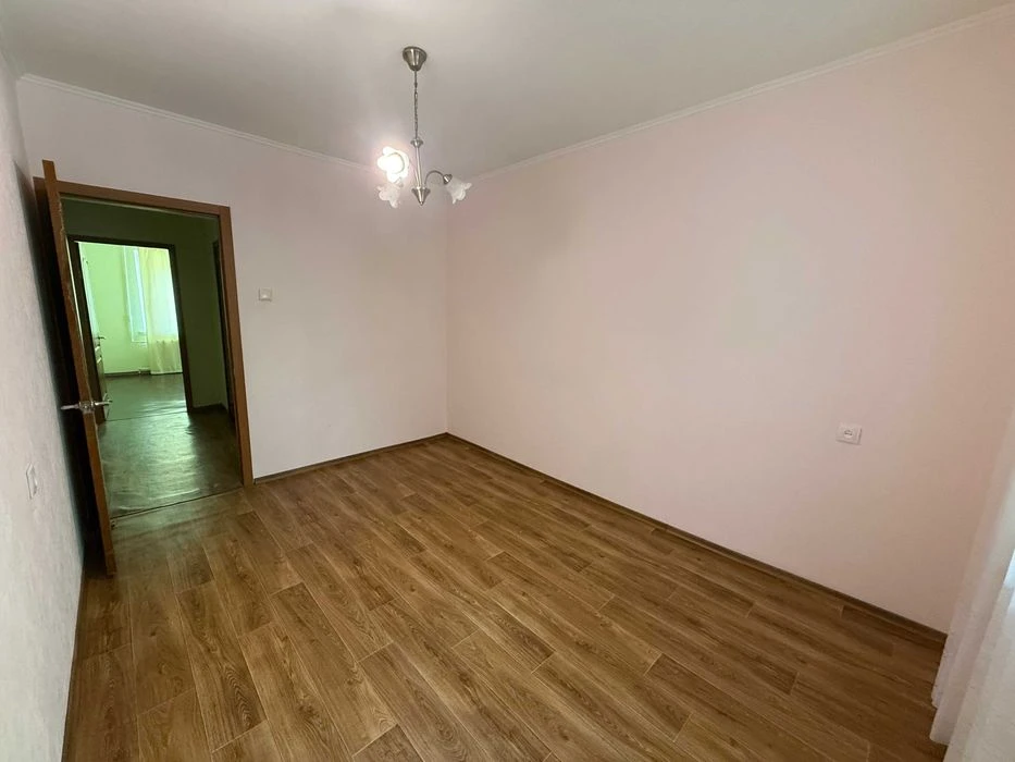 Продам 3к квартиру на Победе 6, жилое состояние, сертификат,