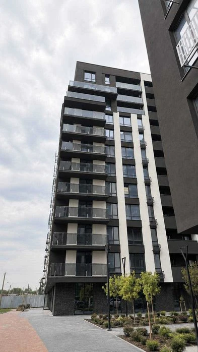 Видова 3 кімнатна квартира в ЖК Manhattan