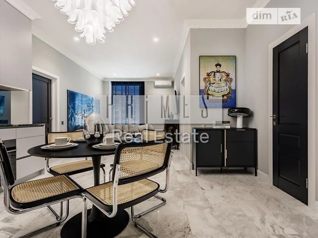 For sale 2-room apartment 85 sq. m. on Zvirynetska St. 70A • ID 345