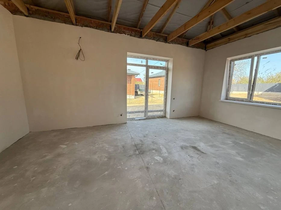 Продам 1 поверховий будинок з ділянкою