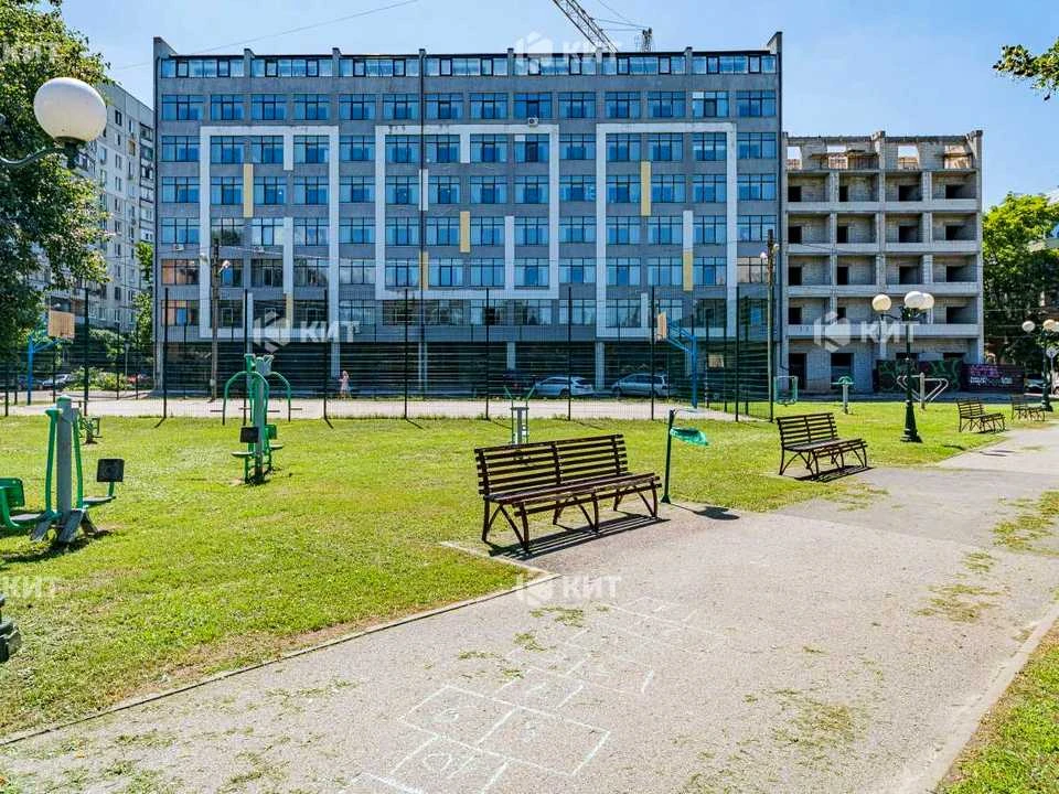 Apartment. Kharkiv, Fesenkivska St.