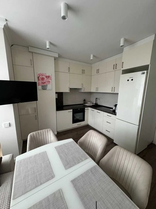 For sale 1 room Holosiivskyi district, Parkland residential complex, Yunatskaya street, building 6