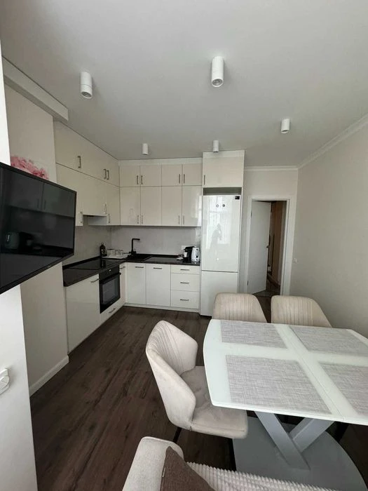 For sale 1 room Holosiivskyi district, Parkland residential complex, Yunatskaya street, building 6
