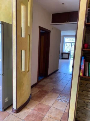For sale 3-bedroom apartment in the embankment area