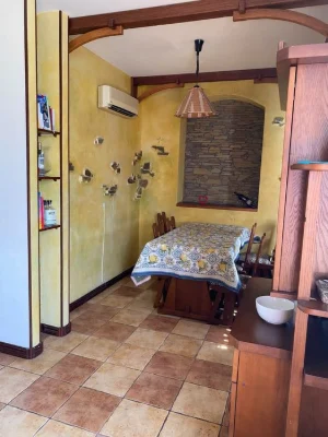 For sale 3-bedroom apartment in the embankment area