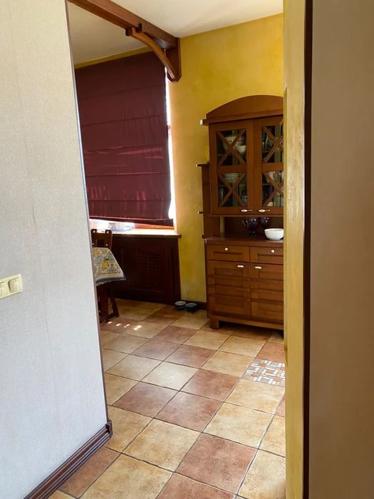For sale 3-bedroom apartment in the embankment area