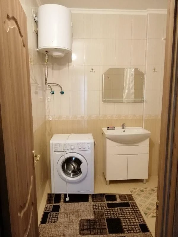 1-room apartment for sale 40 m², Sosnytska St., 5