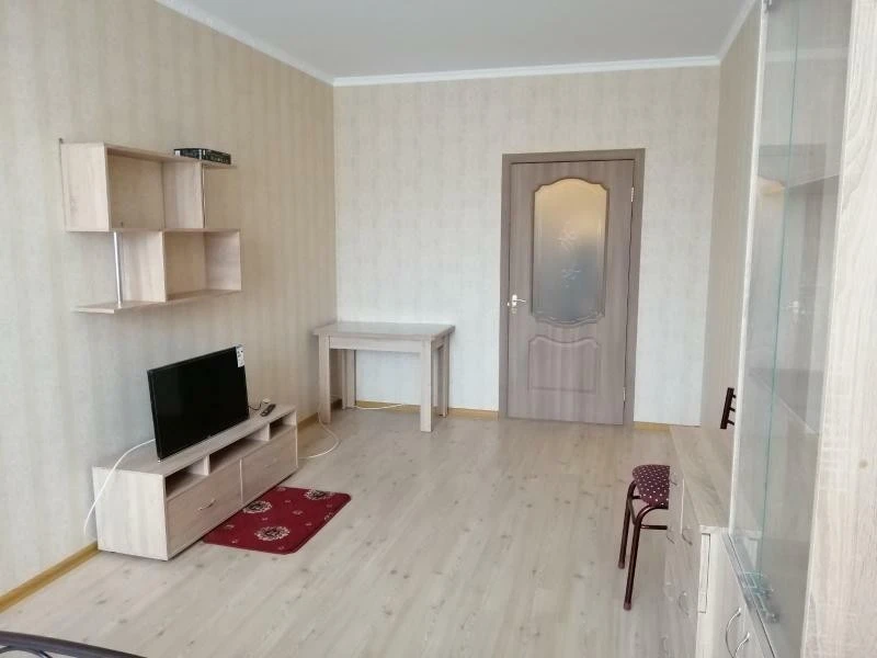 1-room apartment for sale 40 m², Sosnytska St., 5