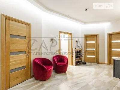 Sale of 4-room apartment 135 sq. m. on 26 McCain John Street • ID