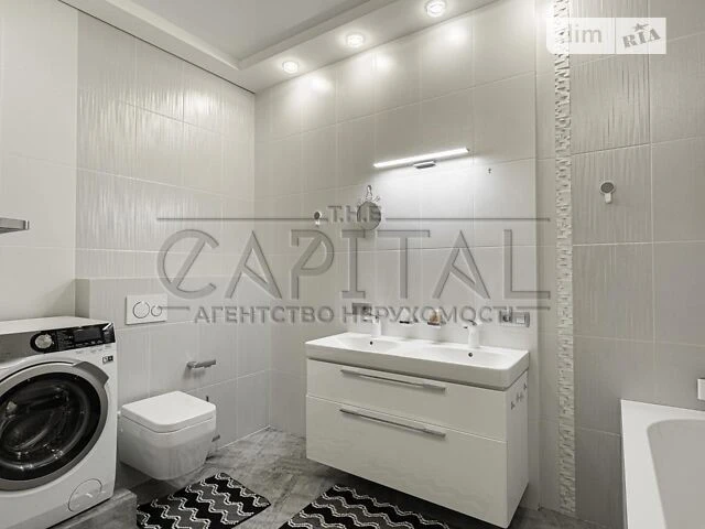 Sale of 4-room apartment 135 sq. m. on 26 McCain John Street • ID