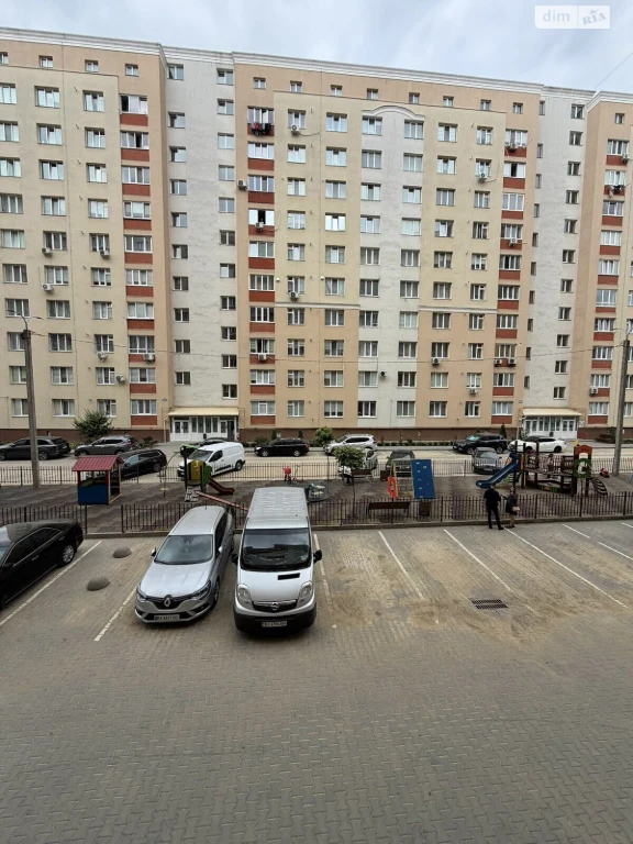 Продаж Квартира Озерна