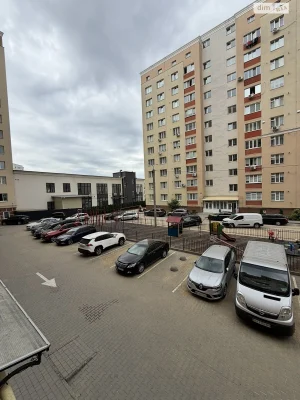 Продаж Квартира Озерна