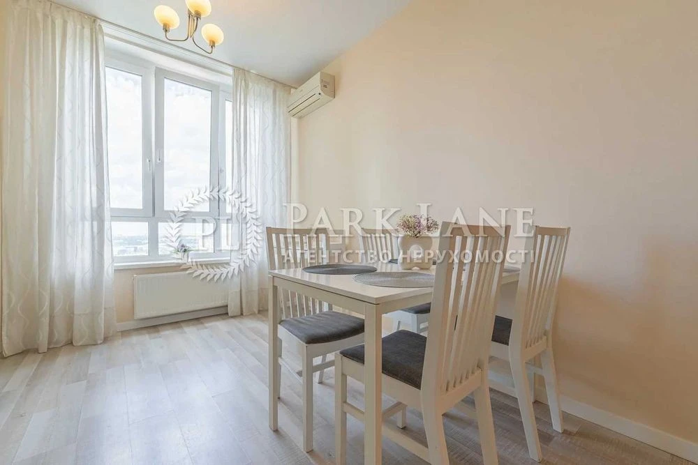 WITHOUT % Sale of 1-room apartment Glushkova 9g M Teremky Holosiivskyi