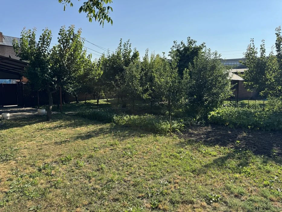Продам земельну ділянку 9 соток в районі Центрального Ринку.