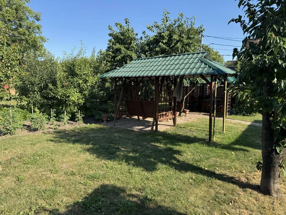 Продам земельну ділянку 9 соток в районі Центрального Ринку.