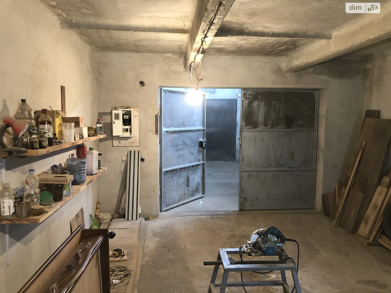 Продаж Місце в гаражному кооперативі Кант