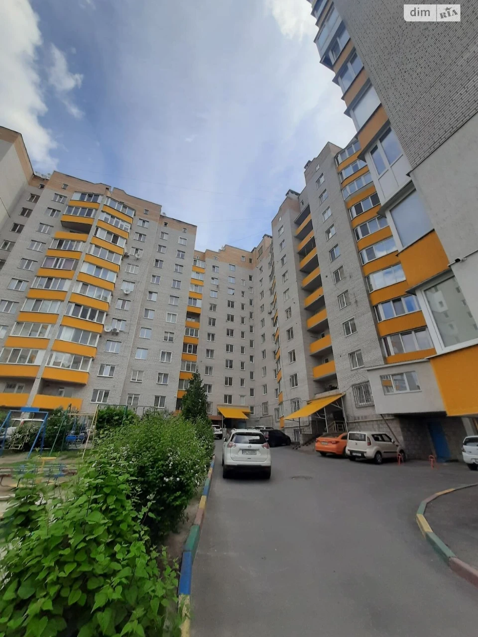 Продаж Квартира Виставка