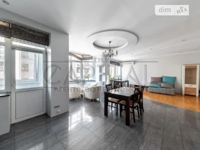 Продаж 4к квартири 190 кв. м на вул. Павлівська 17 • ID 3471