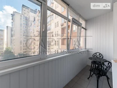 Продаж 4к квартири 190 кв. м на вул. Павлівська 17 • ID 3471