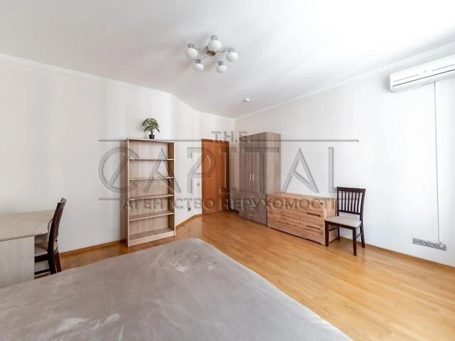 Продаж 4к квартири 190 кв. м на вул. Павлівська 17 • ID 3471