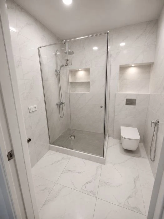 European-style two-room apartment 48 m² with designer renovation | Double-sided |