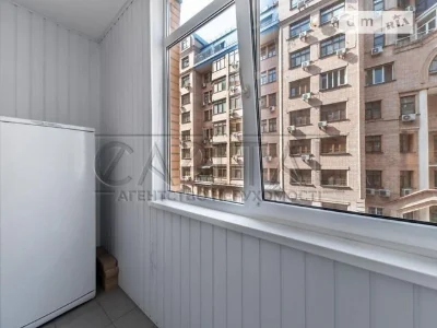 Продаж 4к квартири 190 кв. м на вул. Павлівська 17 • ID 3471